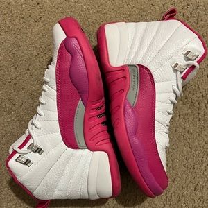Jordan 12s - Vivid Pink size 6 (gs)